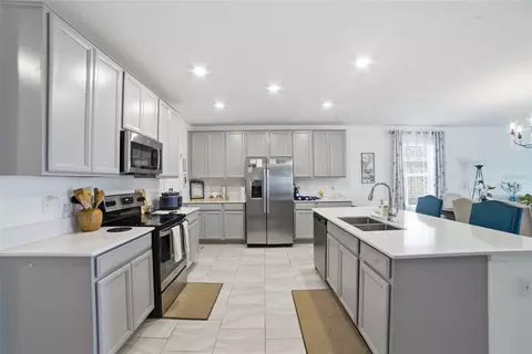 Kitchen - 4980 Four Strand Ct, Saint Cloud, FL 34772 photo 2 of 2
