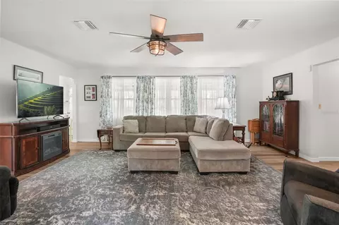 Living - 1338 Heim Rd, Mount Dora, FL 32757 photo 3 of 3