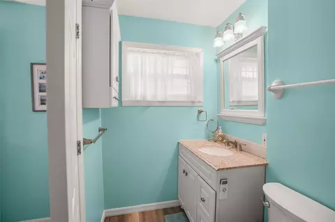 Bath - 1338 Heim Rd, Mount Dora, FL 32757 photo 2 of 4
