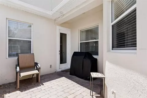 Exterior - 11401 Evesham Dr, Windermere, FL 34786 photo 3 of 12