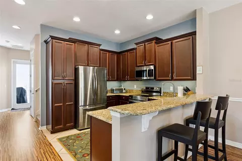 Kitchen - 11401 Evesham Dr, Windermere, FL 34786 photo 3 of 3
