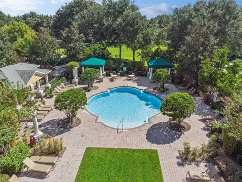Exterior - 11401 Evesham Dr, Windermere, FL 34786 photo 7 of 12