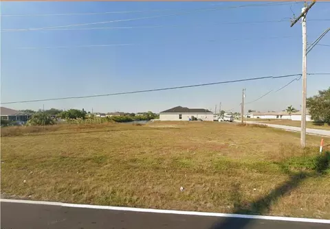 521 Kismet Pkwy E, Cape Coral, FL 33909