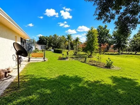 Exterior - 1629 Willow Run, Sebring, FL 33872 photo 4 of 6