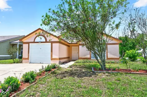 1950 Sheeler Oaks Dr, Apopka, FL 32703