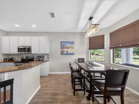 Dining - 24215 Weldon Dr, Eustis, FL 32736 photo 2 of 3