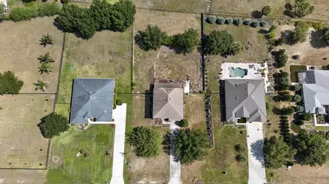 View/Area - 24215 Weldon Dr, Eustis, FL 32736 photo 4 of 9