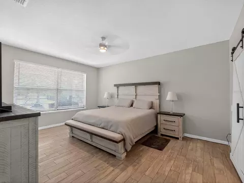 Bedroom - 24215 Weldon Dr, Eustis, FL 32736 photo 1 of 5