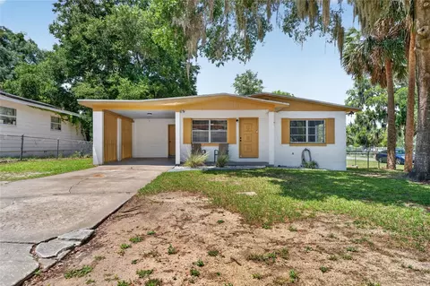 Exterior - 529 E Gottsche Ave, Eustis, FL 32726 photo 2 of 8