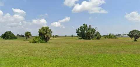 16 Blue Hen Dr, Placida, FL 33946