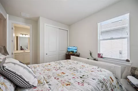 Bedroom - 6085 Forest Perch Dr, Saint Cloud, FL 34771 photo 5 of 9