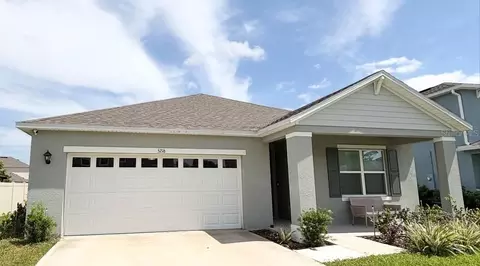 5216 Greenheart Ave, Mount Dora, FL 32757