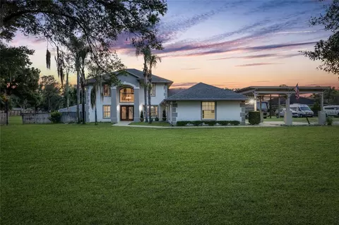 2900 Betty Dr, Deland, FL 32720