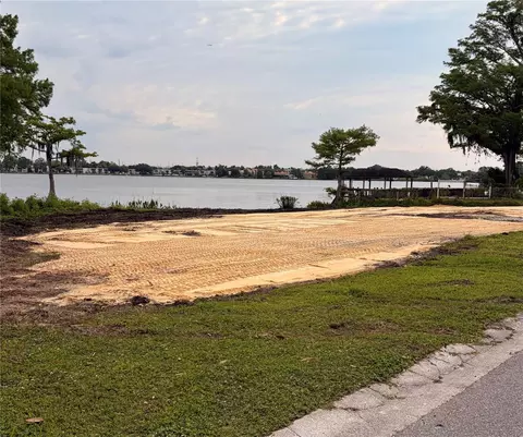 1821 Killarney Dr, Winter Park, FL 32789