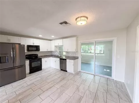 Kitchen - 2175 Bishop Rd, Spring Hill, FL 34608 photo 2 of 2