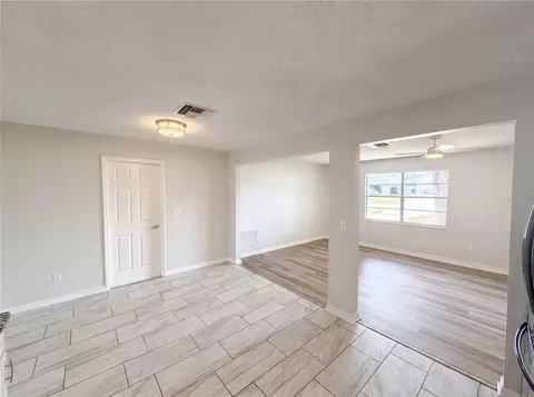 Living - 2175 Bishop Rd, Spring Hill, FL 34608 photo 4 of 5