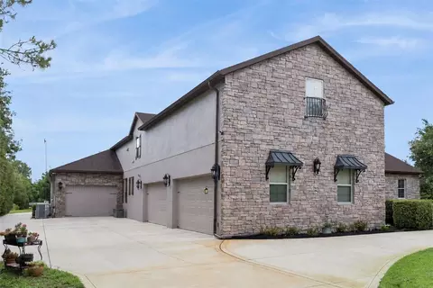 Exterior - 2075 Mustang Ct, Saint Cloud, FL 34771 photo 5 of 22