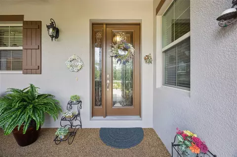 Entry Way - 2075 Mustang Ct, Saint Cloud, FL 34771 photo 1 of 6