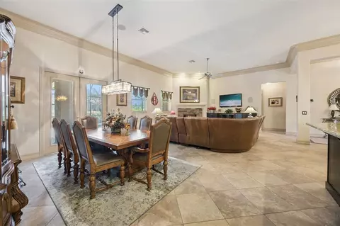 Dining - 2075 Mustang Ct, Saint Cloud, FL 34771 photo 3 of 3