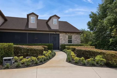 Exterior - 2075 Mustang Ct, Saint Cloud, FL 34771 photo 6 of 22