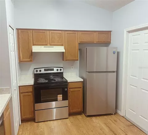 Kitchen - 10810 Crescendo Loop, Clermont, FL 34711 photo 1 of 2