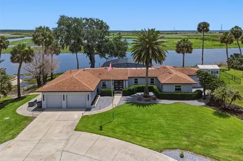 921 Powhatan Dr, Sanford, FL 32771