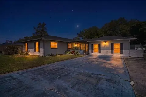 2276 Pennsylvania Ave, Oviedo, FL 32765