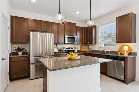 Kitchen - 1070 Spring Palms Loop, Orlando, FL 32828 photo 1 of 1