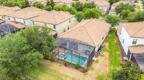 1442 Moon Valley Dr, Davenport, FL 33896