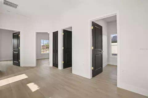 Entry Way - 823 E Mcdonald Ave, Eustis, FL 32726 photo 1 of 2