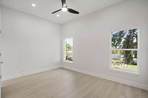Bedroom - 823 E Mcdonald Ave, Eustis, FL 32726 photo 1 of 9