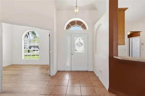 Entry Way - 1019 Chamberlin Trl, Saint Cloud, FL 34772 photo 1 of 3
