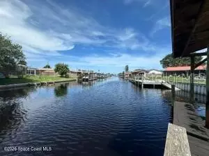 2050 Porpoise St, Merritt Island, FL 32952