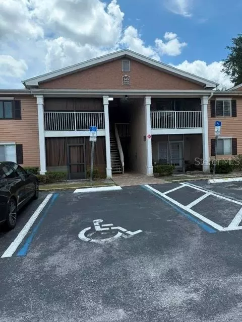 145 N Pearl Lake Cswy #210, Altamonte Springs, FL 32714