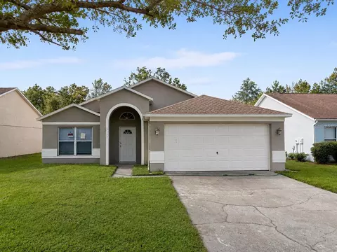 17109 Woodcrest Way, Clermont, FL 34714