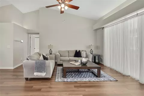 Living - 13290 Don Loop, Spring Hill, FL 34609 photo 3 of 9