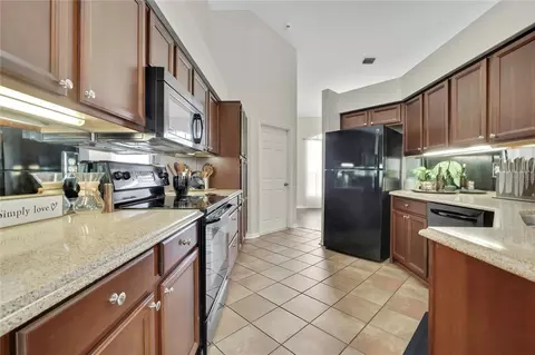Kitchen - 13290 Don Loop, Spring Hill, FL 34609 photo 4 of 4