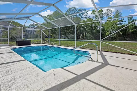 Exterior - 13290 Don Loop, Spring Hill, FL 34609 photo 5 of 17