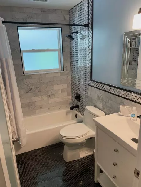 Bath - 19 Sanchez Ave, Ormond Beach, FL 32174 photo 5 of 6