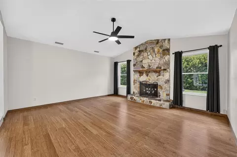 Living - 3158 Whisper Wind Dr, Saint Cloud, FL 34771 photo 9 of 10