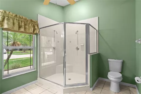 Bath - 4875 Calasans Ave, Saint Cloud, FL 34771 photo 4 of 4