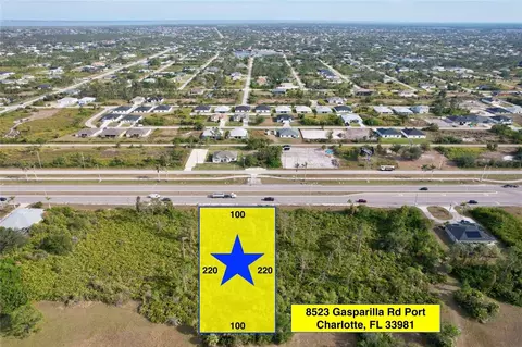 8523 Gasparilla Rd, Port Charlotte, FL 33981