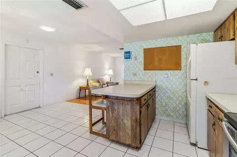 Kitchen - 3107 5th St, Saint Cloud, FL 34769 photo 4 of 4