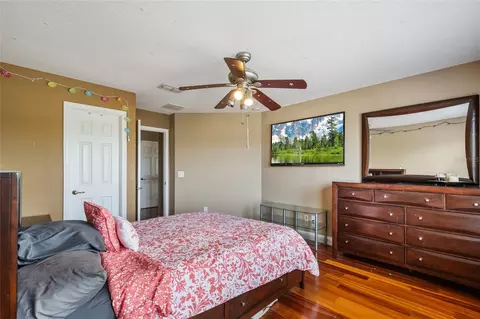 Bedroom - 2849 Curving Oaks Way, Orlando, FL 32820 photo 4 of 5