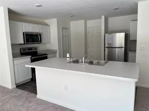 Kitchen - 3402 SW 165th Loop, Ocala, FL 34473 photo 5 of 6