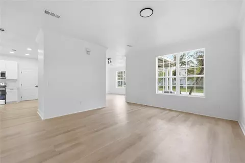 Living - 2124 Continental St, Saint Cloud, FL 34769 photo 4 of 4