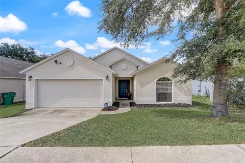 2033 Newtown Rd, Groveland, FL 34736