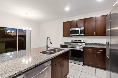 1200 Wahneta Dr, Kissimmee, FL 34759