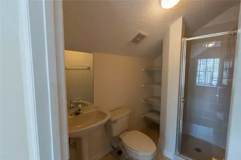 Bath - 65 Calliope St, Ocoee, FL 34761 photo 6 of 6