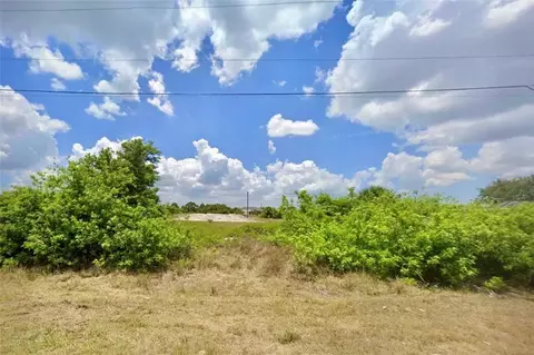2503 44th St SW, Lehigh Acres, FL 33976